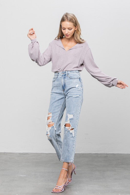 HIGH RISE RIPPED GIRLFRIEND JEANS
